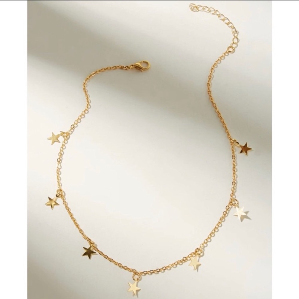 Gold dangle star charm choker necklace - Picture 3 of 5